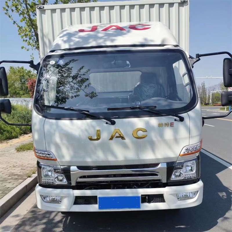 赤坎区错那县：物流专线的高效货运之旅